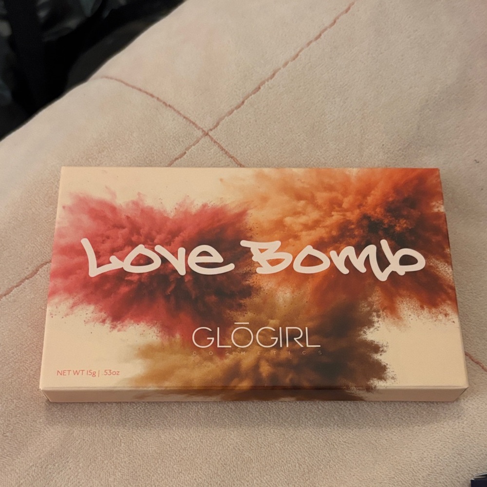 Love Bomb Eyeshadow Palette - Red, Orange, Brown